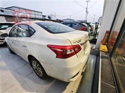 نیسان سیلفی